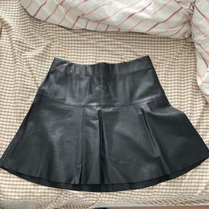 Vince A-line Leather Skirt Black 14.5” Waist Size 2